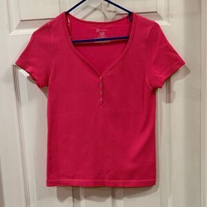 No Boundaries Hot Pink Ribbed Short Sleeve Top Ladies Size Large (11-13).